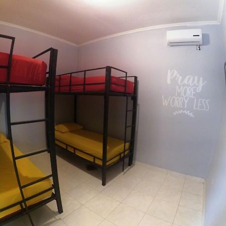 Mess Inn Semarang Exteriér fotografie